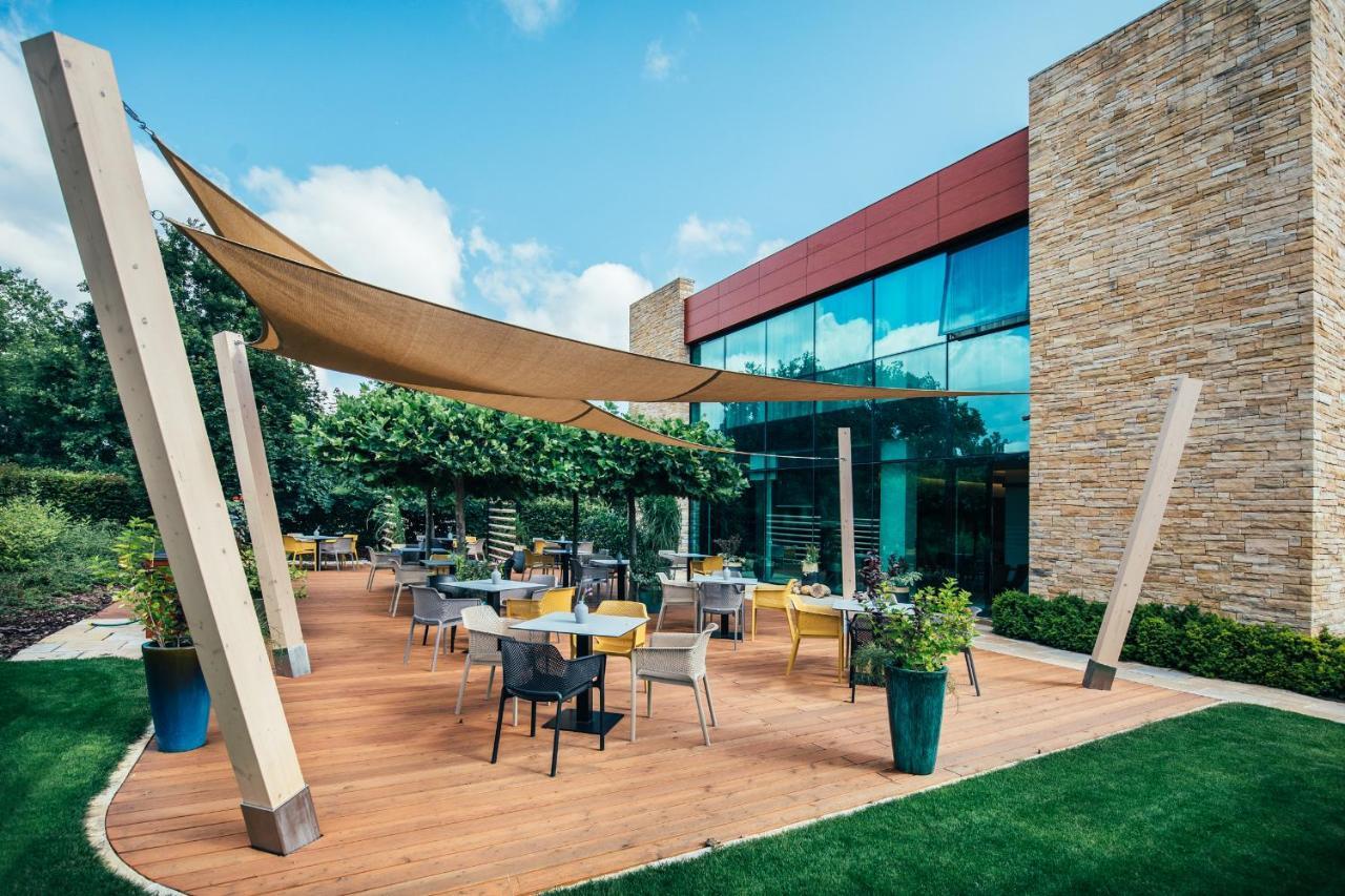 Pierre Hotel Παρντούμπιτσε Εξωτερικό φωτογραφία